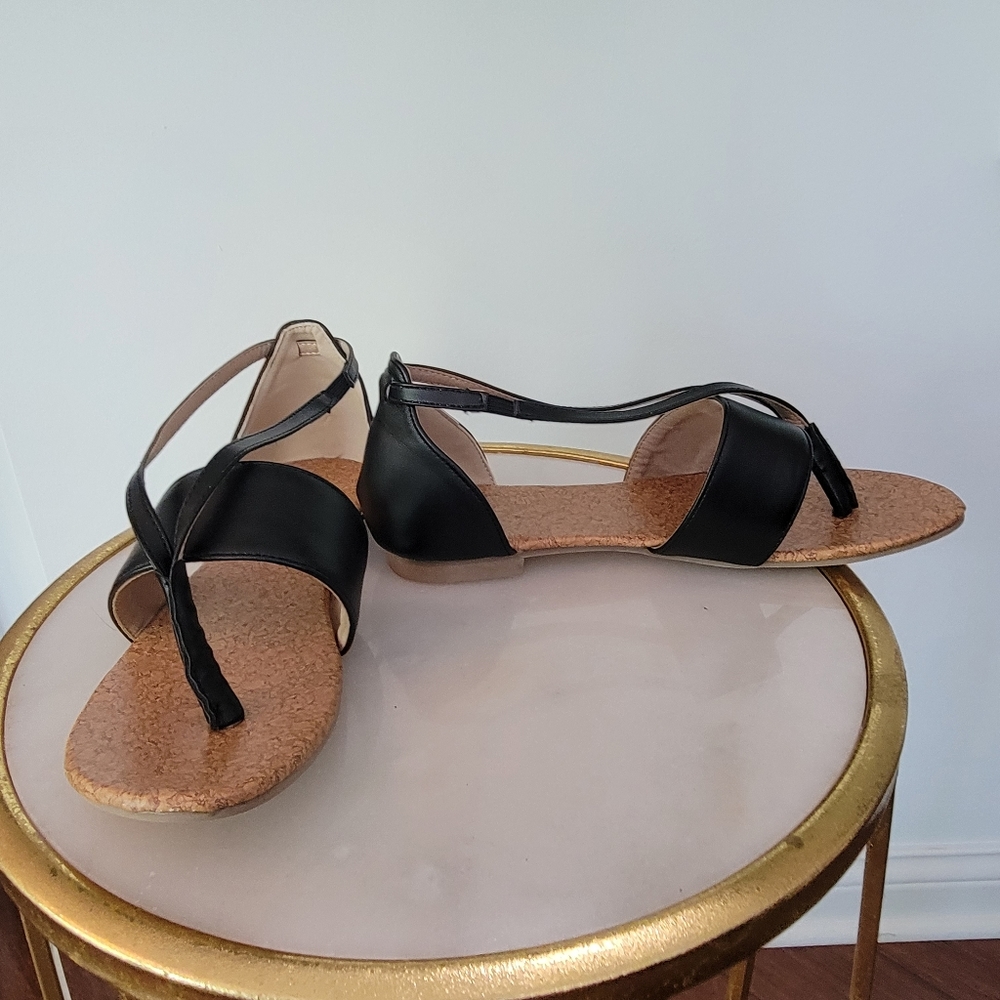 Women's thong sandals slip on size 10